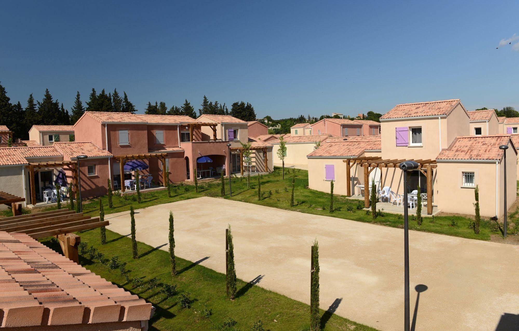 Residence Odalys Le Mas Des Alpilles ปาราดู ภายนอก รูปภาพ
